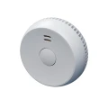 Czujnik Dymu SafeMi SHS-05 pod kątem 1.webp